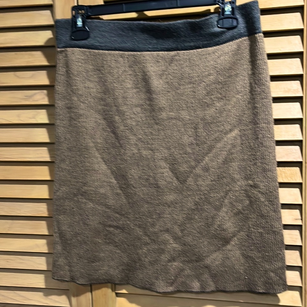 Willi Smith wool spandex blend grey and tan  stretch skirt